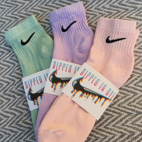 pastel socks nike